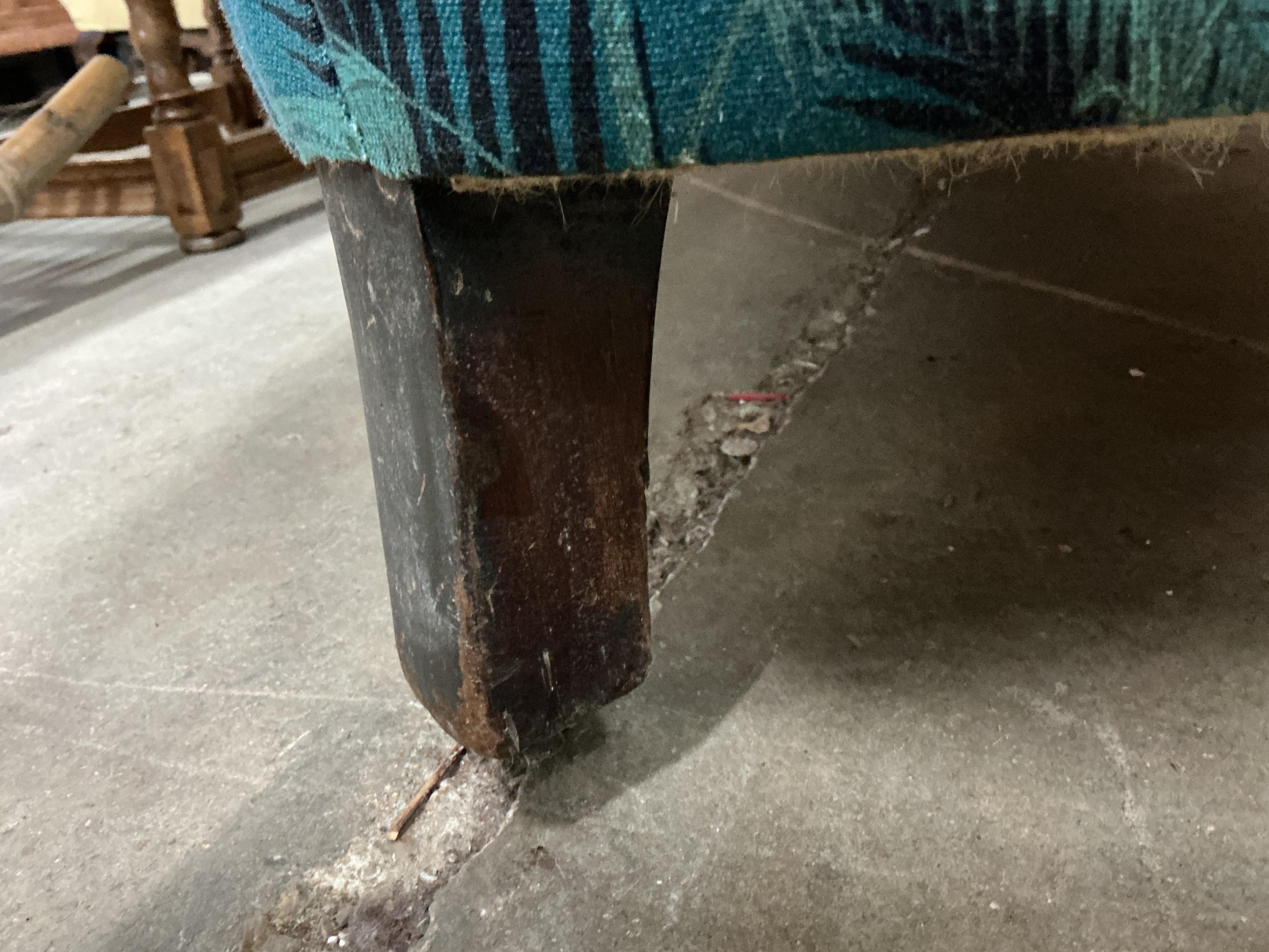 A late Victorian upholstered Chesterfield settee, width 190cm, depth 80cm, height 75cm